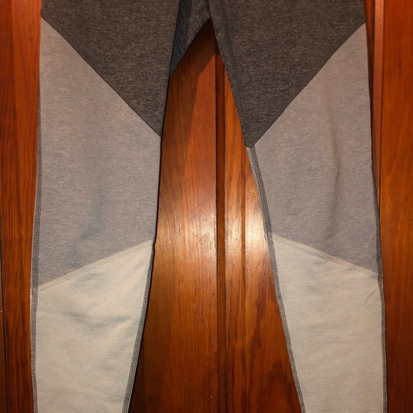 NWOT Old Navy Leggings - Picture 2 of 2